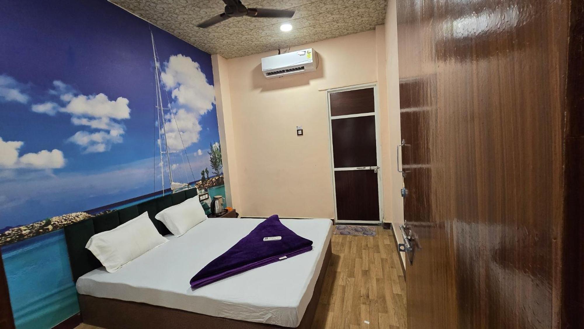 Hotel Maheshwari Green'S Ujjain Exterior foto